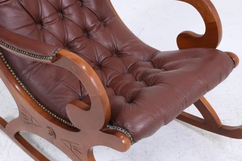 Pamono Vintage Chesterfield Rocking Chair in Leather, 1970s> Rocking Chairs