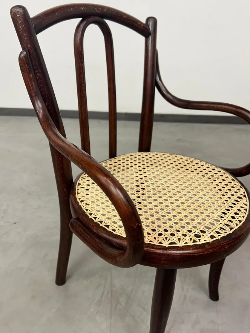 Pamono Vintage Children's Chair from Thonet, 1920s> Children's Chairs