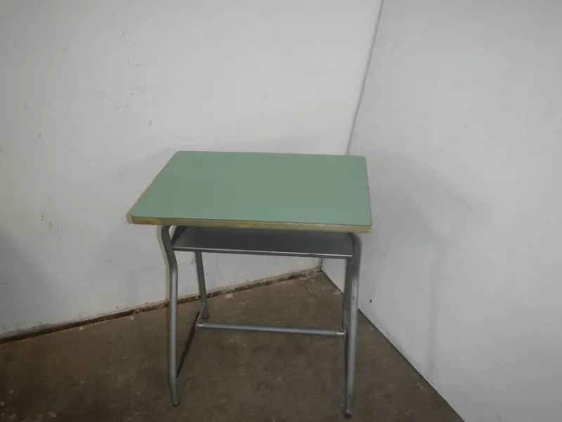 Hot Pamono Vintage Children's Table, 1970
