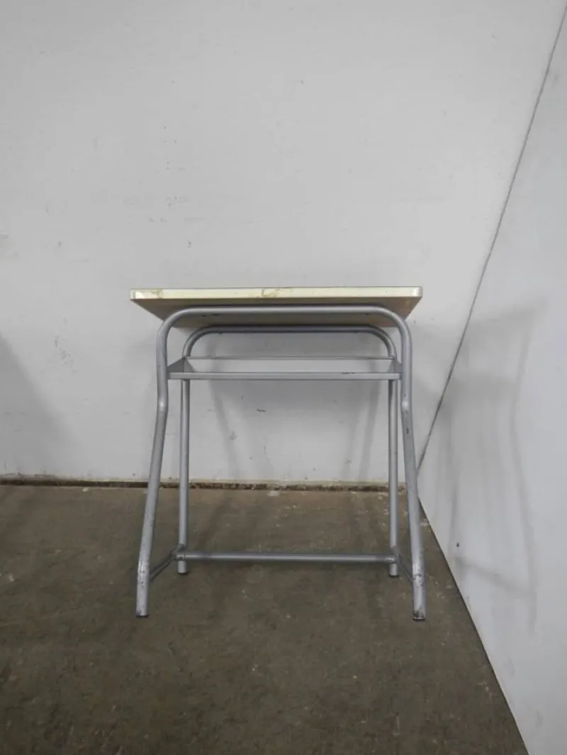 Hot Pamono Vintage Children's Table, 1970