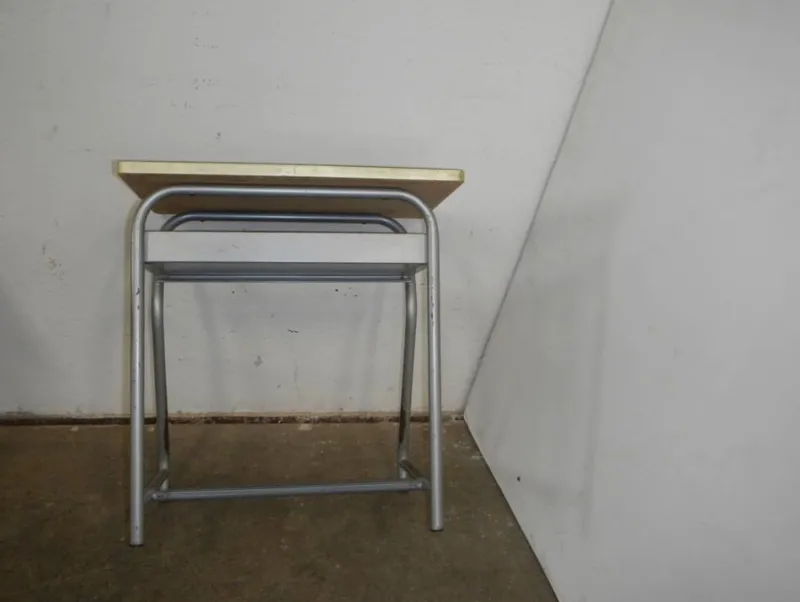 Hot Pamono Vintage Children's Table, 1970