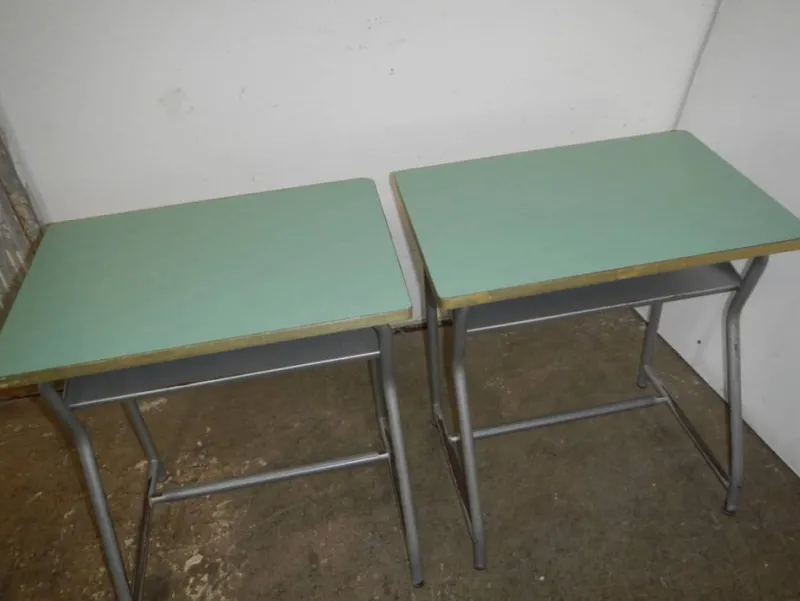 Hot Pamono Vintage Children's Table, 1970