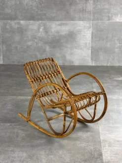 Pamono Vintage Childrens Wicker Rocking Chair, 1960s> Children's Chairs