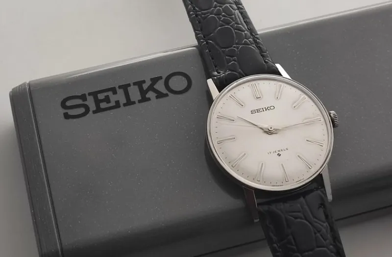 Pamono Vintage Clock from Seiko> Clocks