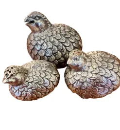 Pamono Vintage Coarse Salt and Pepper Shakers in the Shape of Quails by Gucci for Gucci, 1960s, Set of 3><noscript><img width=