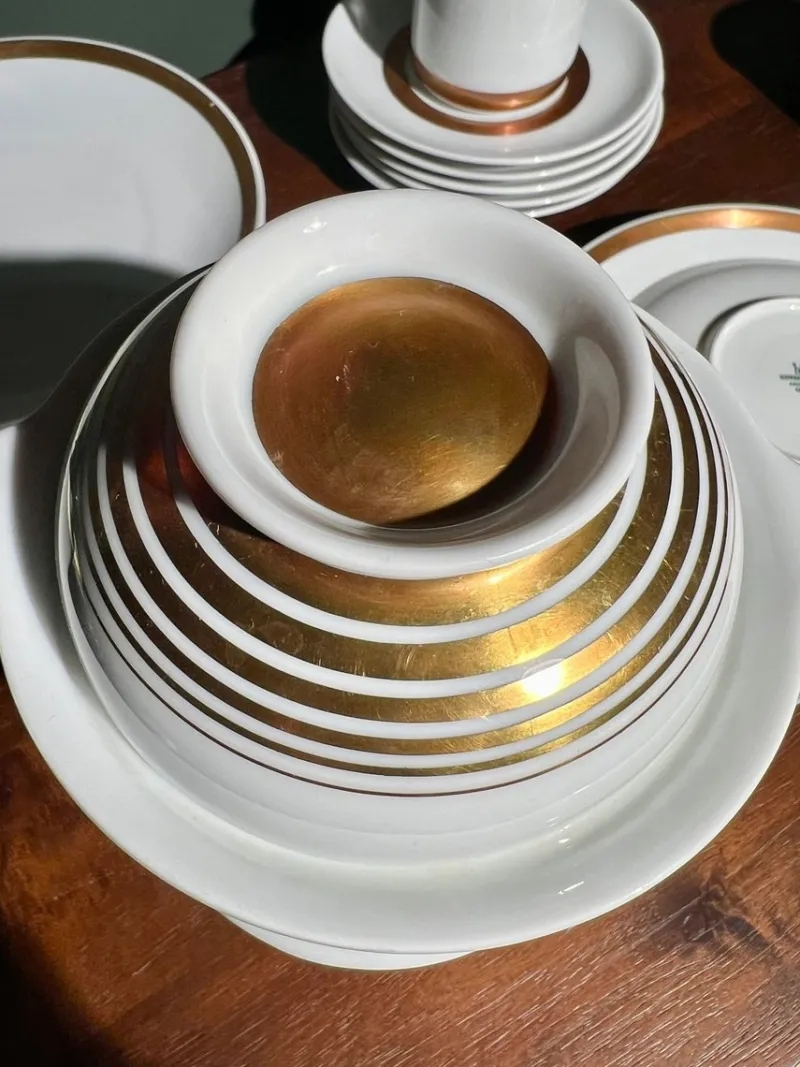 Pamono Vintage Coffee Service for Six People in 14K Gold Leaf, 1970s, Set of 21> Coffee & Tea Service