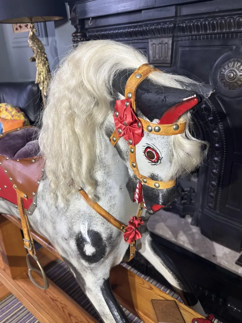 Pamono Vintage Collinson Rocking Horse, 1960s> Children's Chairs