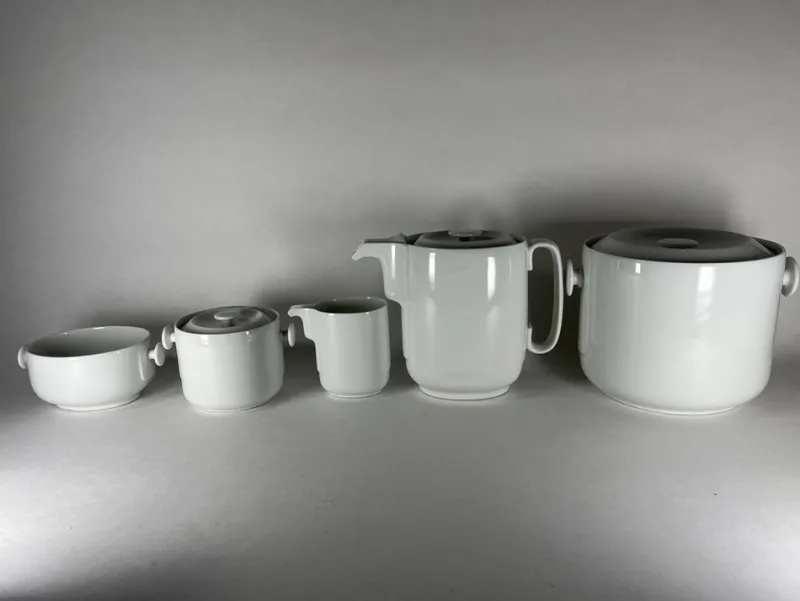 Pamono Vintage Coquet Porcelain, 1970s, Set of 5> Dinnerware Accessories