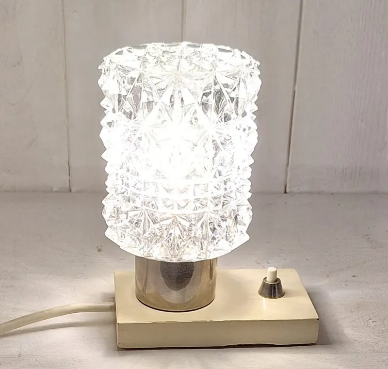 Clearance Pamono Vintage Cream Bedside Lamp with Chrome-Plated Metal Fitting and Clear Relief Glass Shade from Hillebrand-Leuchten, 1970s