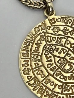 Pamono Vintage 9ct 375 Yellow Gold Ancient Greek Phaistos Disc Necklace><noscript><img width=