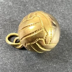 Pamono Vintage 18ct Gold Football Soccer Ball Charm Pendant, 1960s><noscript><img width=