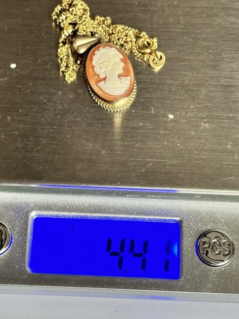 Hot Pamono Vintage 9ct Gold Shell Cameo Pendant Necklace