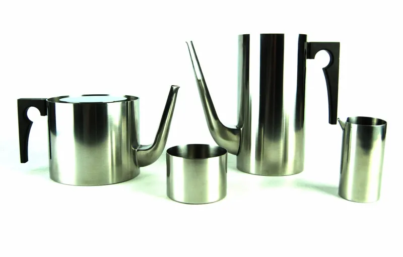 Sale Pamono Vintage Cylinda-Line Coffee and Tea Set by Arne Jacobsen for Stelton, Set of 4