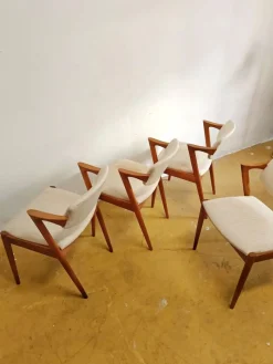 Pamono Vintage Danish Chairs N.42 Model Z by Kai Kristiansen, 1950s, Set of 4