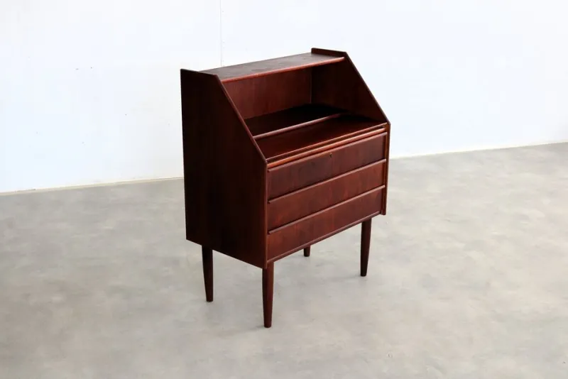 Sale Pamono Vintage Danish Chest of Drawers, 1960s