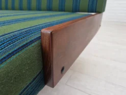 Pamono Vintage Danish Daybed in Furniture Wool and Teak, 1970s> Daybeds & Chaises Lounges