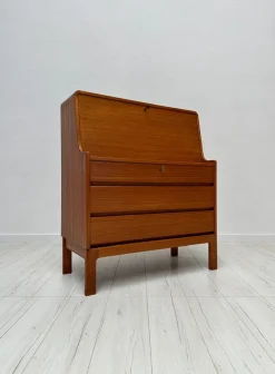 Pamono Vintage Danish Model 88 Secretary in Teak by Arne Wahl Iversen for Vinde Møbelfabrik, 1960s> Secretaires