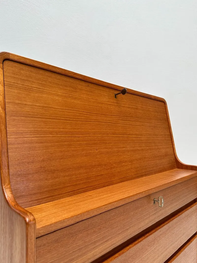 Pamono Vintage Danish Model 88 Secretary in Teak by Arne Wahl Iversen for Vinde Møbelfabrik, 1960s> Secretaires