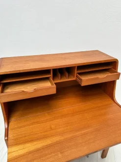 Pamono Vintage Danish Model 88 Secretary in Teak by Arne Wahl Iversen for Vinde Møbelfabrik, 1960s><noscript><img width=