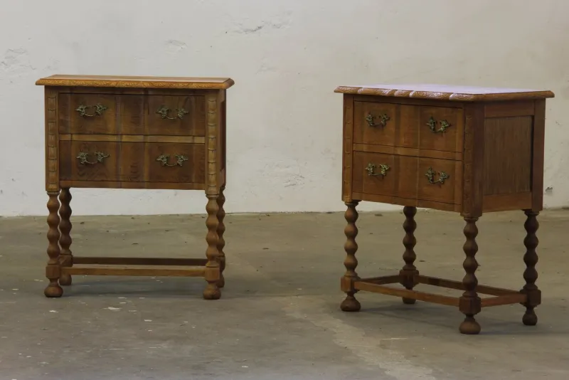 Discount Pamono Vintage Danish Modern Oak Nightstands by Henning Kjærnulf, 1960s, Set of 2