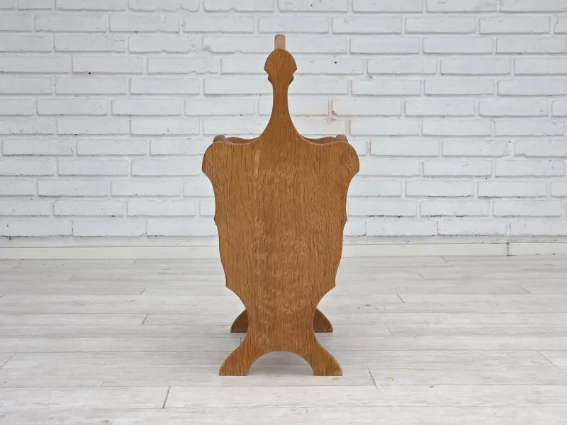 Pamono Vintage Danish Newspaper Holder in Oak and Furniture Mesh, 1970s> Magazine Racks