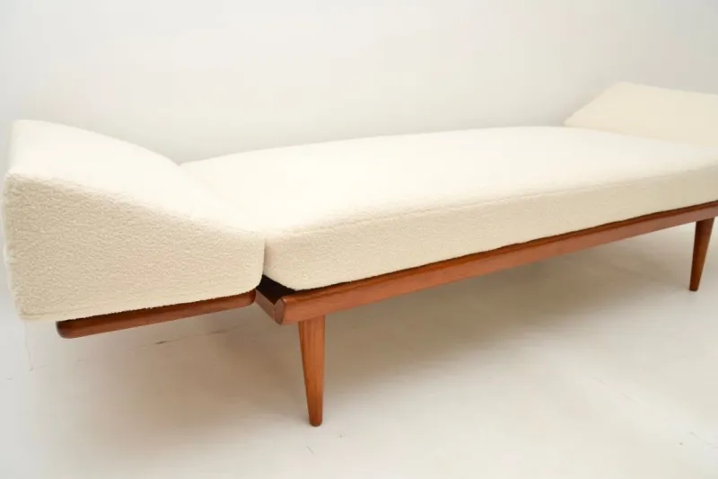 Sale Pamono Vintage Danish Teak Sofa Bed by Peter Hvidt and Orla Mølgaard-Nielsen for France & Søn / France & Daverkosen, 1950s