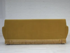 Pamono Vintage Danish Three-Seater Sofa in Light Green Furniture Velour, 1970s> Couches & Sofas