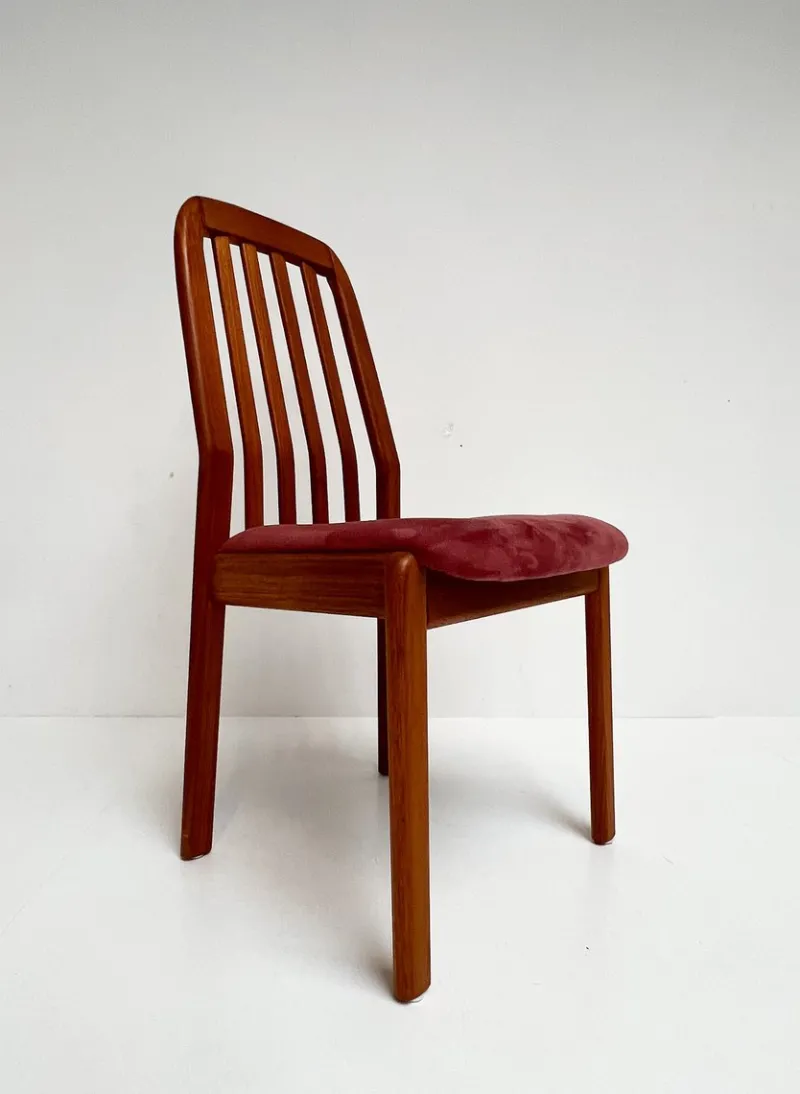 Pamono Vintage Danish Wooden Chairs from Dyrlund, 1960s, Set of 6> Side Chairs & Dining Chairs