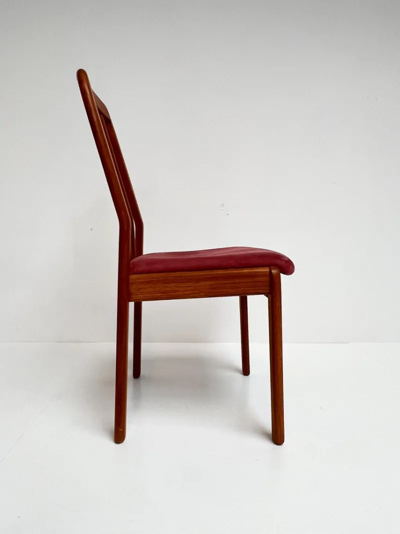 Pamono Vintage Danish Wooden Chairs from Dyrlund, 1960s, Set of 6> Side Chairs & Dining Chairs