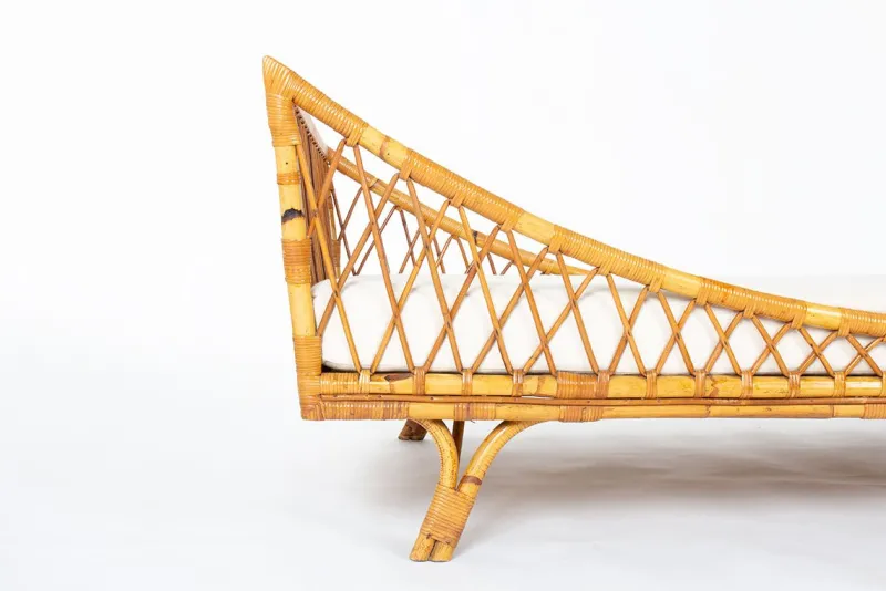 Clearance Pamono Vintage Daybed in Rattan, 1950