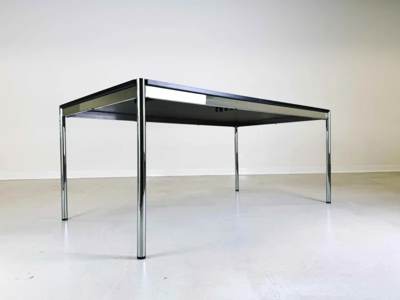 Pamono Vintage Desk in Resin, 2010s> Desks