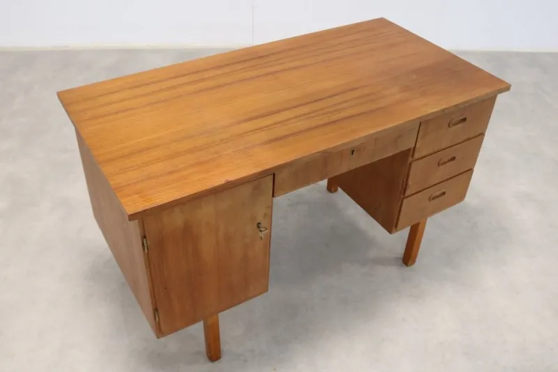 Pamono Vintage Desk, Sweden, 1960s> Desks