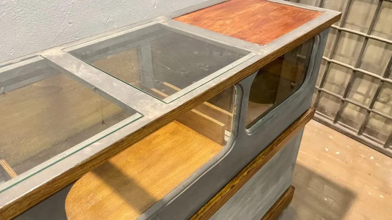 Pamono Vintage Display Counter, 1940s> Worktables & Workbenches
