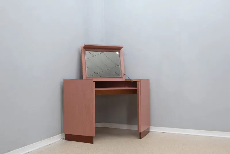 Outlet Pamono Vintage Dressing Table attributed to Ettore Sottsass, 1960s