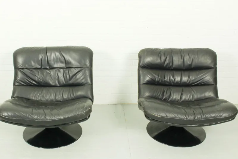 Pamono Vintage Dutch F978 Swivel Chairs by Geoffrey Harcourt for Artifort, 1970s, Set of 2> Living Room Sets