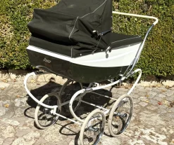 New Pamono Vintage English Freeway Coachbuilt Baby Pram in Dark Green & White, 1960s