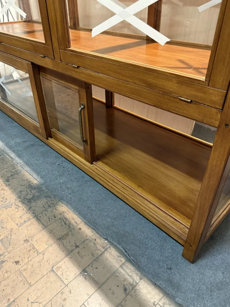Discount Pamono Vintage Exhibitor Counter in Teak