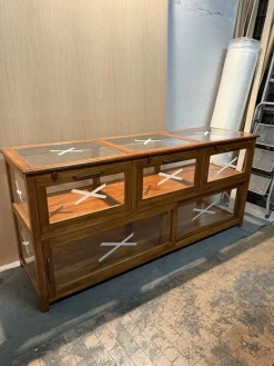 Discount Pamono Vintage Exhibitor Counter in Teak