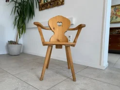 Pamono Vintage Farmhouse Heart-Shaped Armchair><noscript><img width=