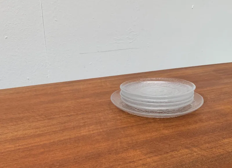 Pamono Vintage Finnish Glas Plates Solaris by Tapio Wirkkala for Iittala, Set of 5> Dinner Plates & Bowls