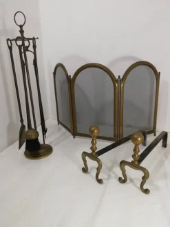 Pamono Vintage Fireplace Accessories in Brass, 1960s, Set of 8> Fireplaces And Mantels