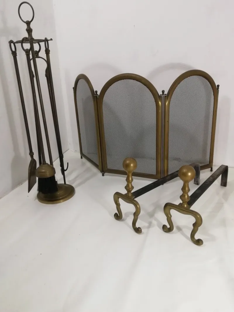 Pamono Vintage Fireplace Accessories in Brass, 1960s, Set of 8> Fireplaces And Mantels