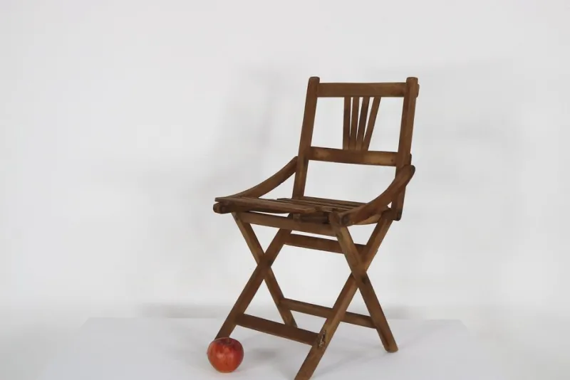 Discount Pamono Vintage Foldable Childrens Chair in Teak from Fratelli Reguitdi, 1960s