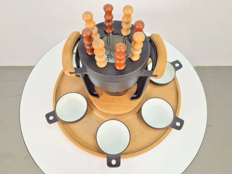 Pamono Vintage Fondue Set by Richard Nissen for Nissen, 1960s, Set of 2> Dinnerware Accessories