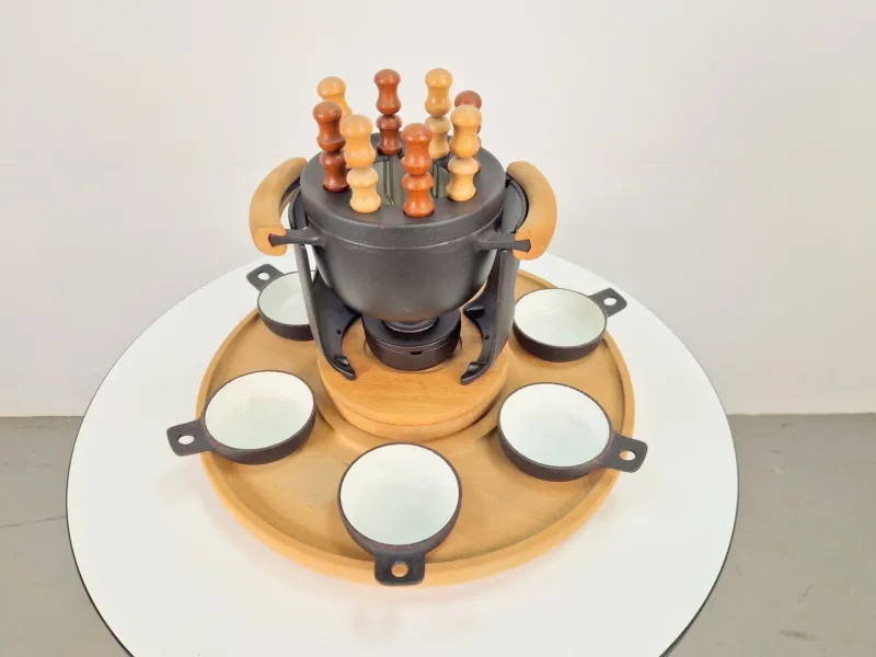 Pamono Vintage Fondue Set by Richard Nissen for Nissen, 1960s, Set of 2> Dinnerware Accessories