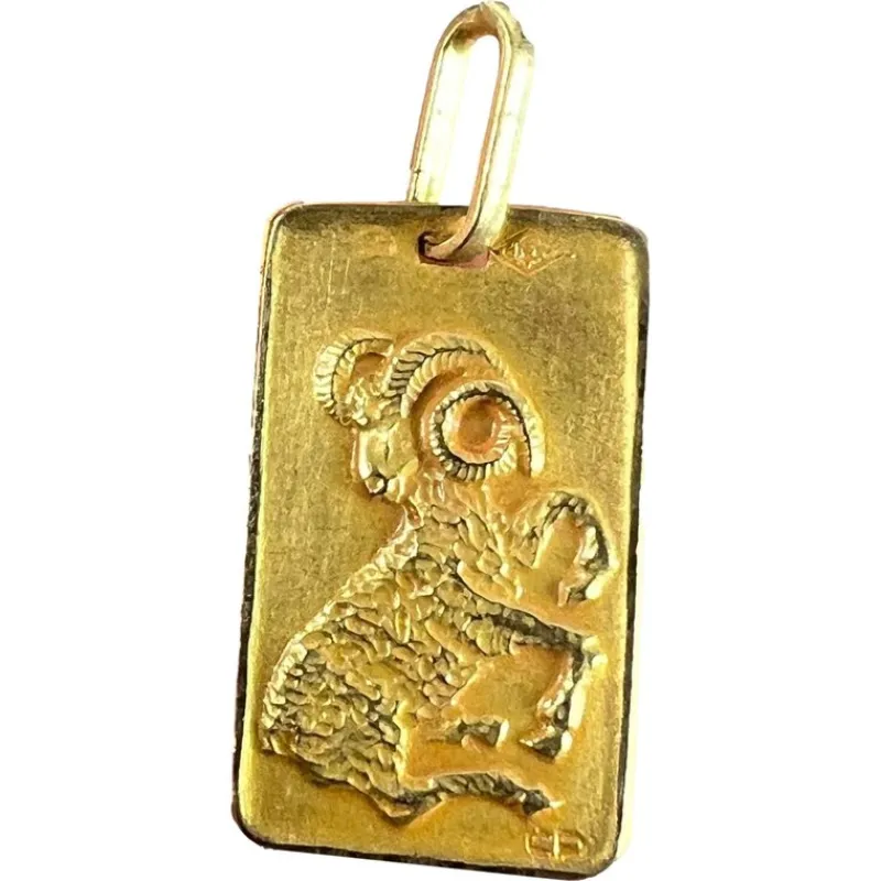 Pamono Vintage French 18 Karat Yellow Gold Aries Zodiac Charm Pendant, 1960s> Necklaces