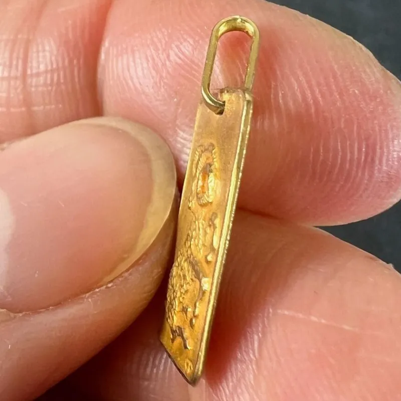 Pamono Vintage French 18 Karat Yellow Gold Aries Zodiac Charm Pendant, 1960s> Necklaces