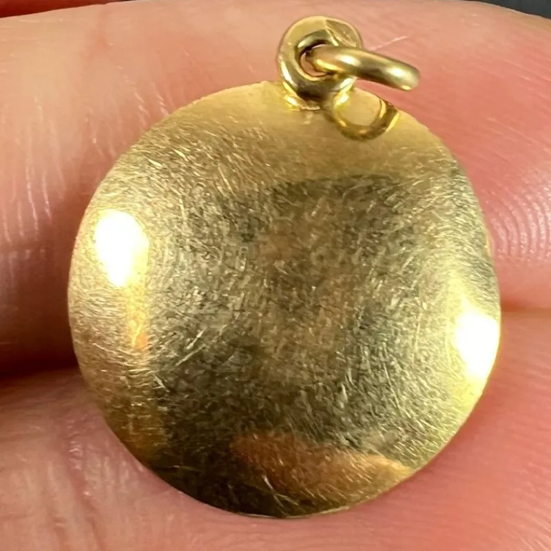 Pamono Vintage French 18 Karat Yellow Gold Capricorn Zodiac Charm Pendant, 1960s> Necklaces