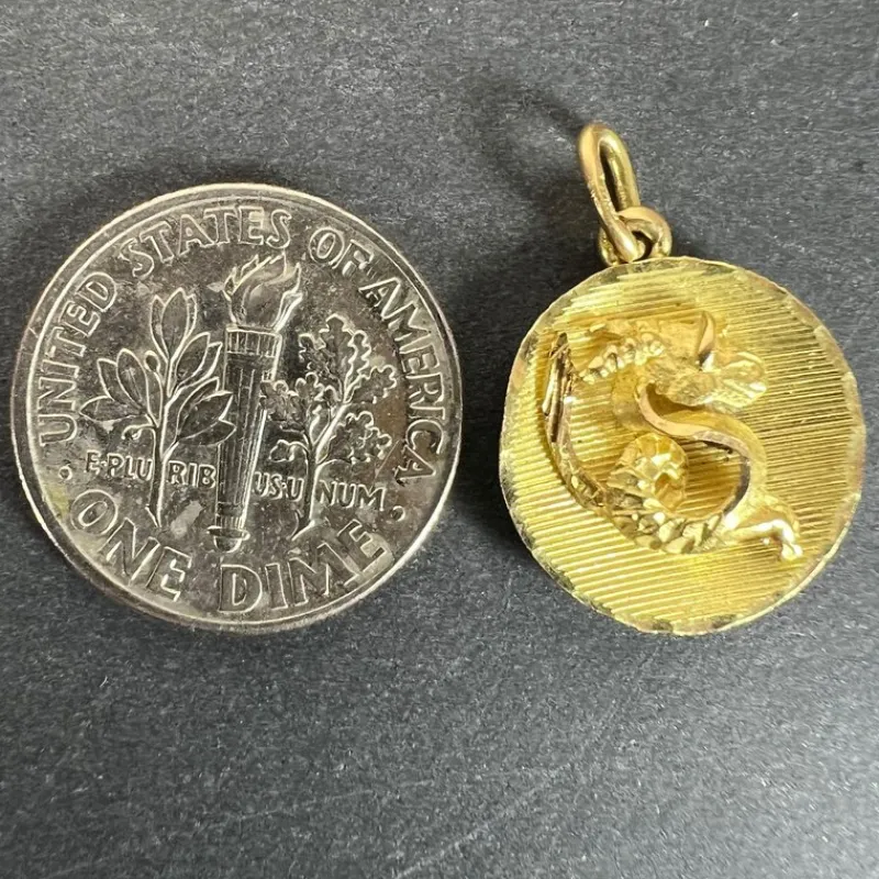 Pamono Vintage French 18 Karat Yellow Gold Capricorn Zodiac Charm Pendant, 1960s> Necklaces