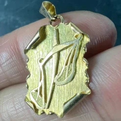 Discount Pamono Vintage French 18 Karat Yellow Gold Libra Zodiac Charm Pendant, 1960s